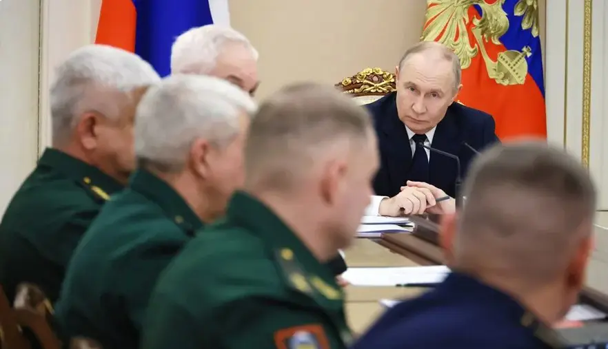 Putin firma decreto para reclutamiento de reservistas para defender infraestructuras