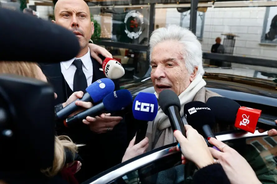 Valentino enseñó a respetar a la mujer, según su pareja Giancarlo Giammetti