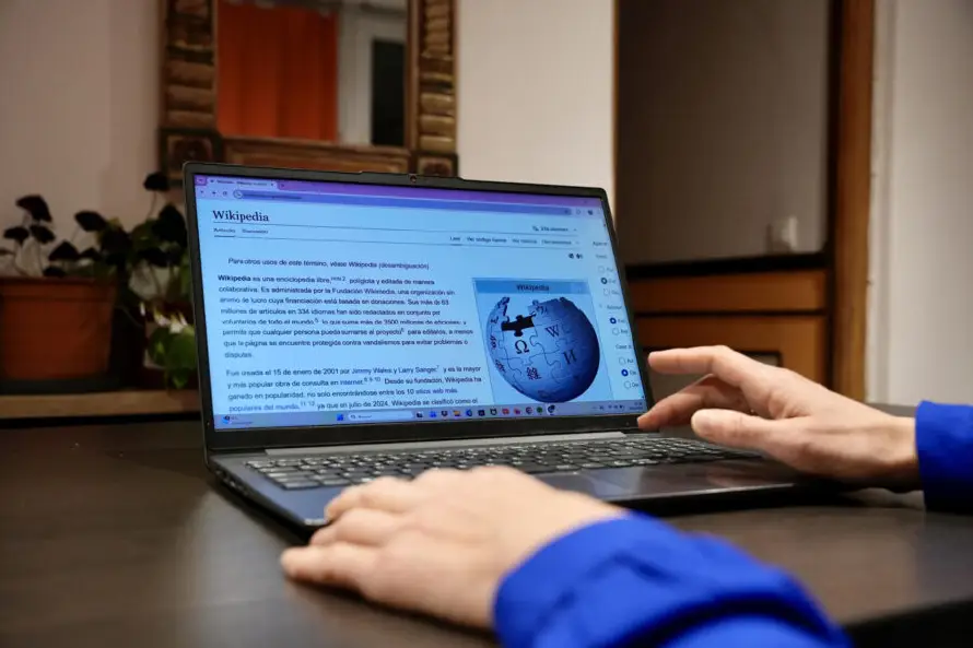 La enciclopedia abierta y colaborativa más grande del mundo cumple 25 años