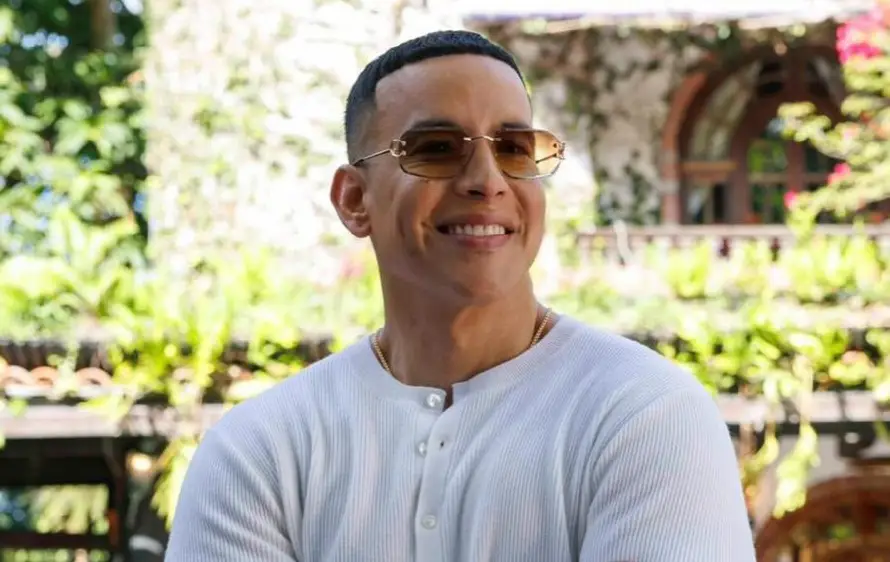 Condecoran a Daddy Yankee como Hijo Distinguido de San Juan, Puerto Rico