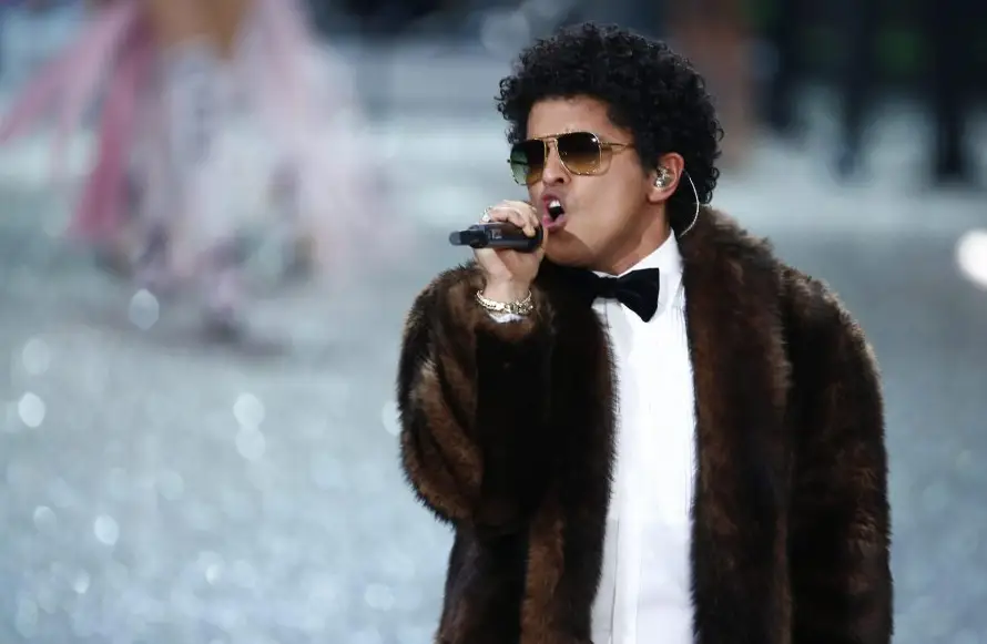 Los premios Grammy 2026 deslumbran esta noche con Bruno Mars y Lady Gaga