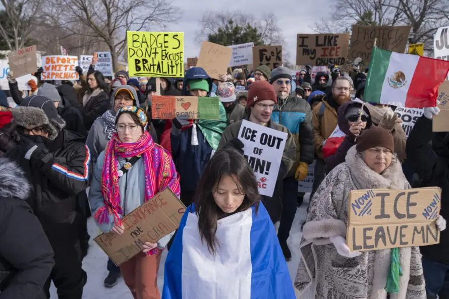 EE.UU. marcha contra la política migratoria de Trump: "El ICE mata"