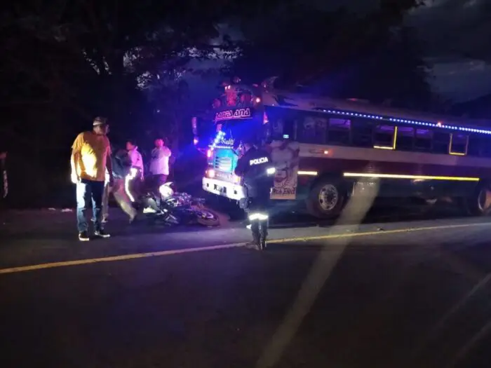 Racha de accidentes deja dos motociclistas muertos y varios lesionados durante las últimas horas
