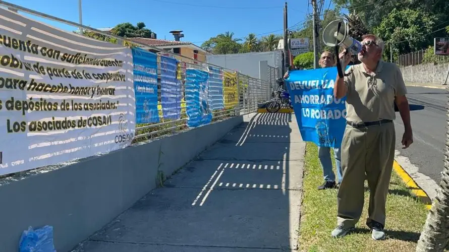 Afectados de Cosavi denuncian que ahorros siguen retenidos y reclaman falta de diálogo a dos años del desfalco