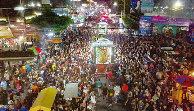 Compras por fiestas patronales de 38 alcaldías alcanzan $9.7 millones en un año según Comprasal