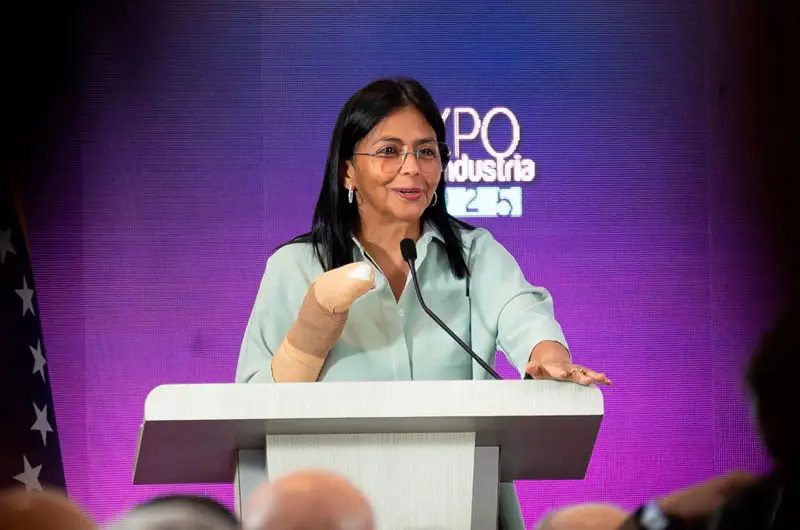 Delcy Rodríguez evalúa postularse a elecciones presidenciales venezolanas