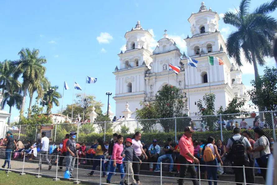 Más de 1.7 millones de salvadoreños visitaron Guatemala en 2025