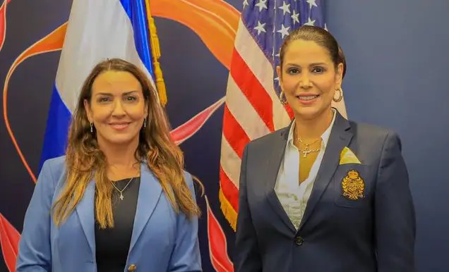 Embajadora Mayorga se reúne con directora de control de drogas de EEUU