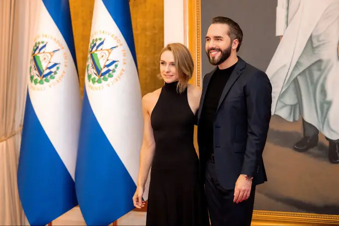 Bukele destaca un post en X que afirma que él arreglaría Alemania