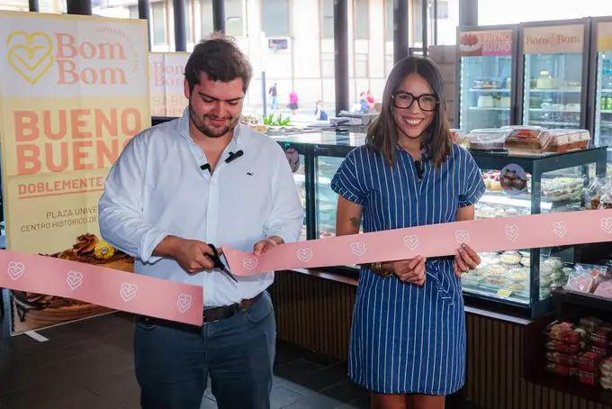 Con una inversión de $32,000 Bom Bom abre sucursal en Plaza Universitaria del Centro Histórico