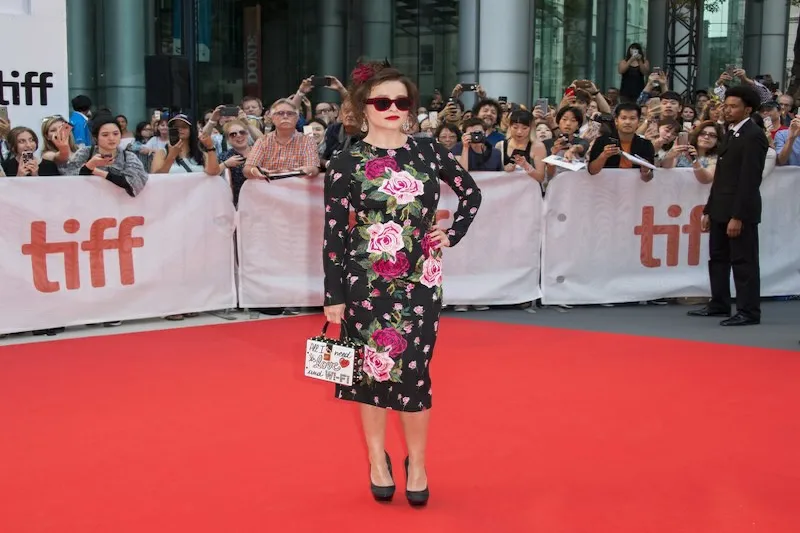 Helena Bonham Carter se une a cuarta temporada de 'The White Lotus'