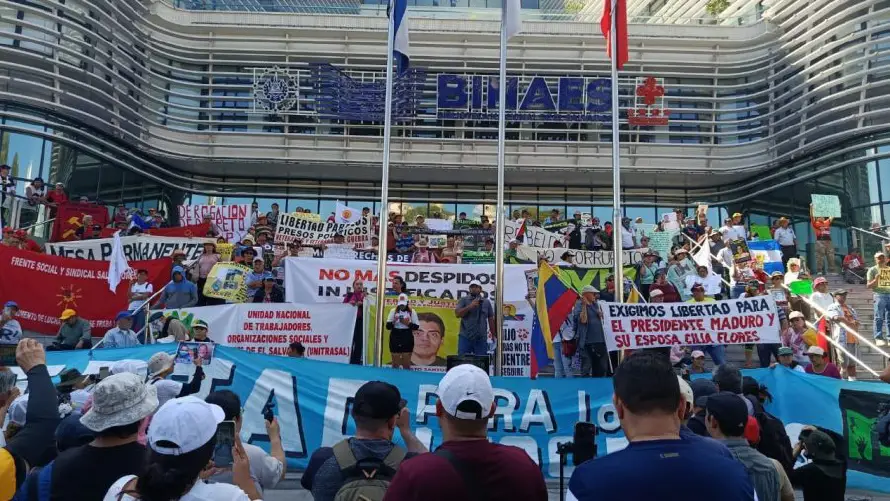 Organizaciones marchan por Acuerdos de Paz, cese del régimen y respeto al debido proceso para procesados