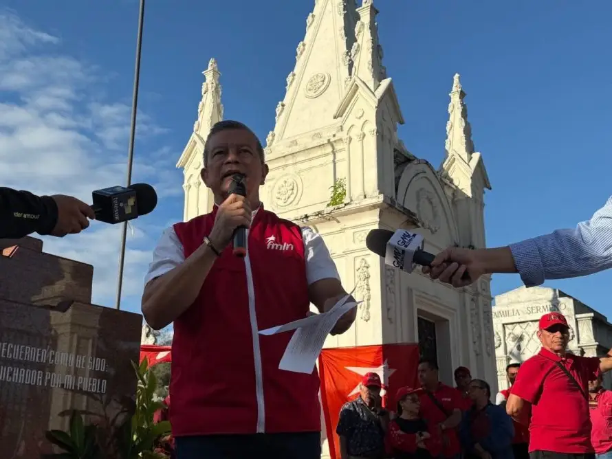 Manuel Chino Flores (FMLN): "No nos podemos oponer a ir a las elecciones, eso sería cobardía, Schafik jamás renunció a una candidatura"