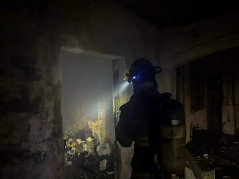 Incendios consumieron cinco viviendas en San Salvador durante las últimas horas