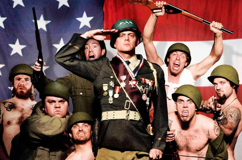 Johnny Knoxville confirma estreno de "Jackass 5" para el 26 de junio