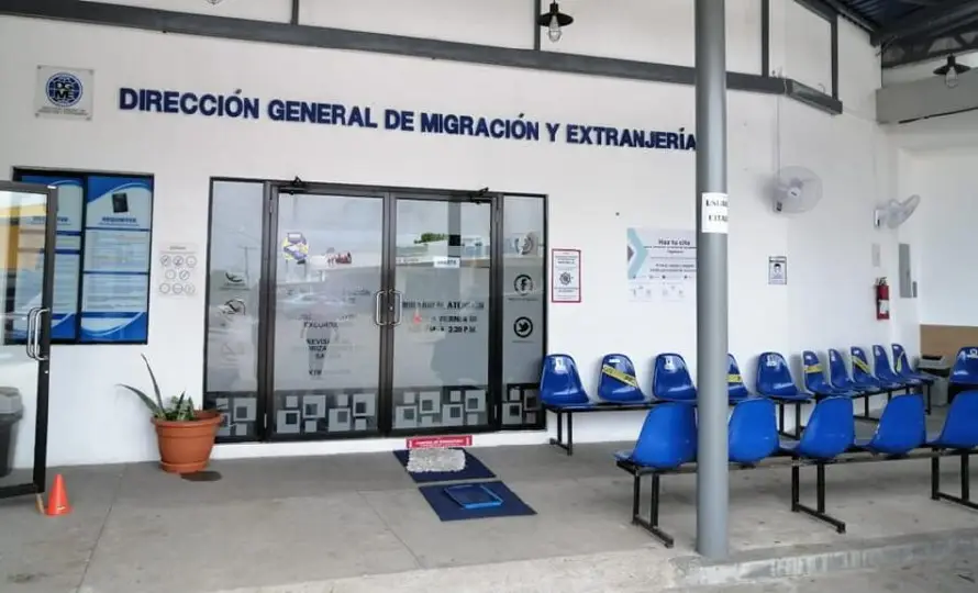 Oficinas de Migración y Extranjería en Santa Ana cerrará viernes 16 de enero por traslado