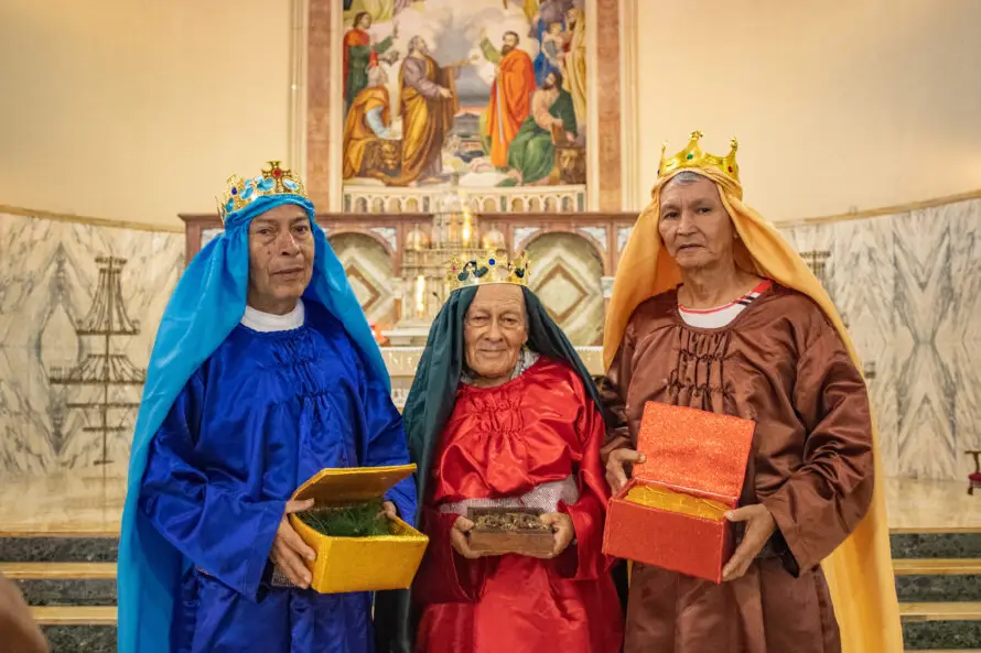 Los Reyes Magos inauguran el mes del adulto mayor con misa de acción de gracias en Don Rúa