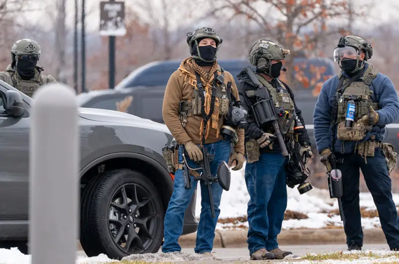El Gobierno de EE.UU. enviará "cientos" de agentes federales adicionales a Minnesota