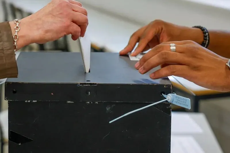 Arranca en Portugal la campaña para unas reñidas elecciones presidenciales