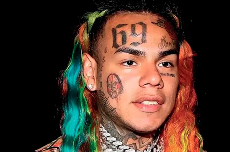 El rapero 6ix9ine celebra compartir prisión con Maduro y Luigi Mangione