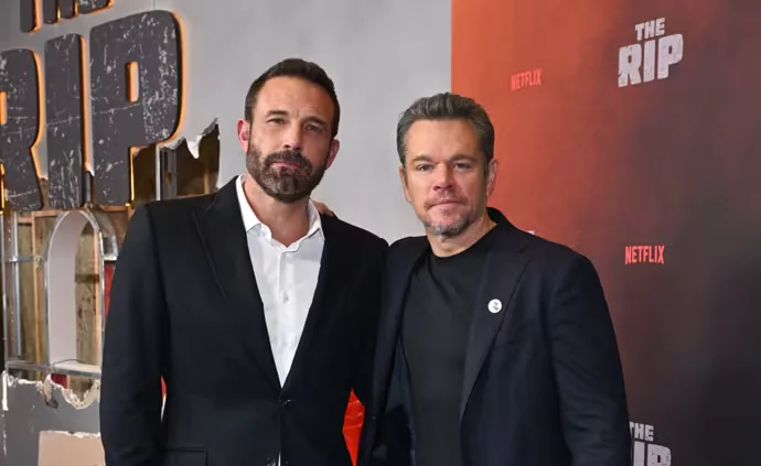  Matt Damon: “Netflix exige repetir el argumento porque la gente mira el celular”