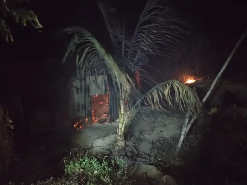 Un incendio consume una vivienda en Ayutuxtepeque y deja a un lesionado