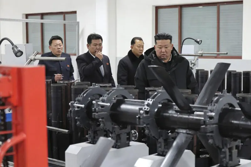 Pionyang lanza un misil no identificado antes de visita de presidente surcoreano a China