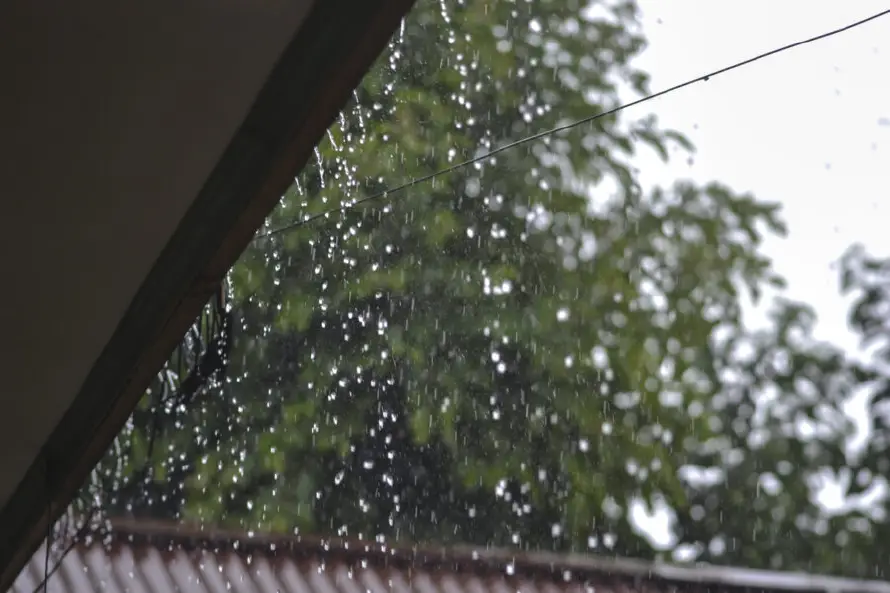 Diciembre de 2025 registró 133 % más lluvia sobre el promedio mensual, según el Marn