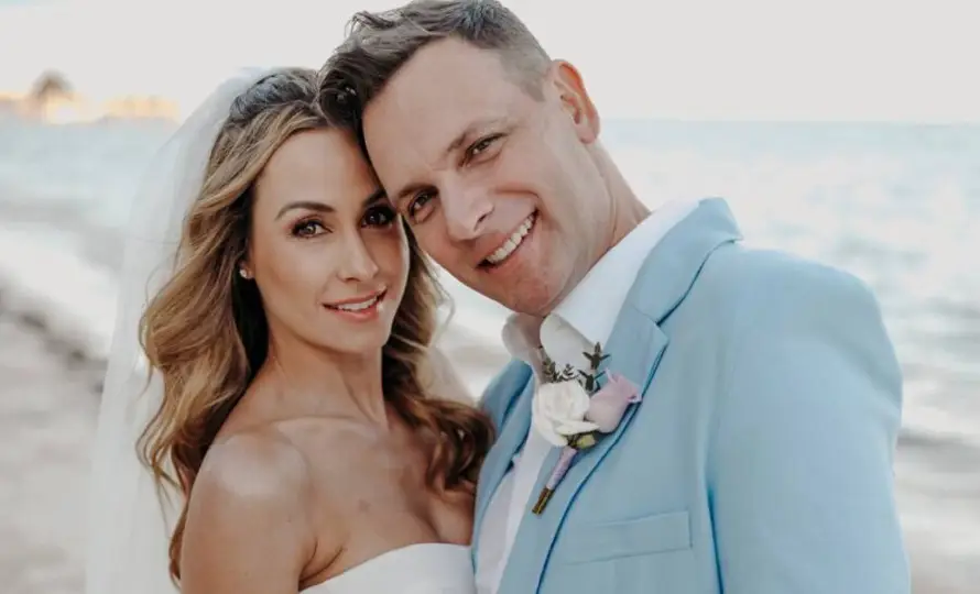 Patricio Borghetti y Odalys Ramírez se casan en la playa tras 15 años de ser pareja