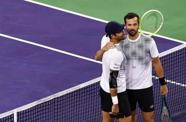 Marcelo Arévalo y Mate Pavic avanzan con paso firme a la segunda ronda del Abierto de Australia