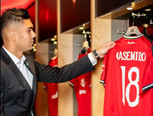 El brasileño Casemiro se irá del Manchester United a final de temporada