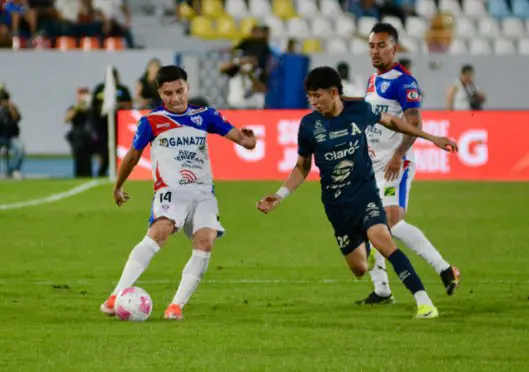 Alianza y Firpo reeditan la final en un duelo clave de la jornada tres del Clausura 2026