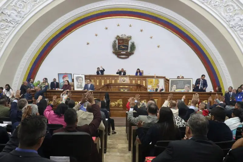La Asamblea venezolana avanza reforma judicial acordada con oposición