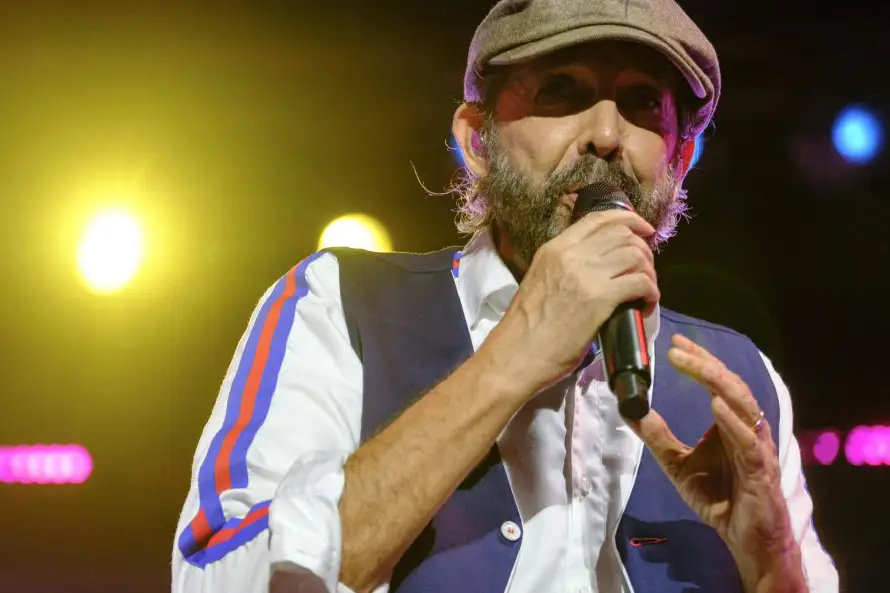 Honran a Juan Luis Guerra por su invaluable contribución a República Dominicana