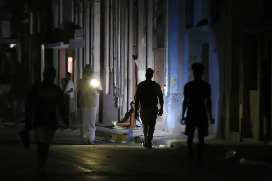 El mayor corte eléctrico de este lunes en Cuba apagará más de un 61 % de la isla a la vez