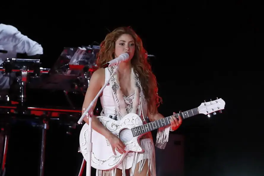 Shakira pondrá hoy broche de oro a su residencia musical en El Salvador