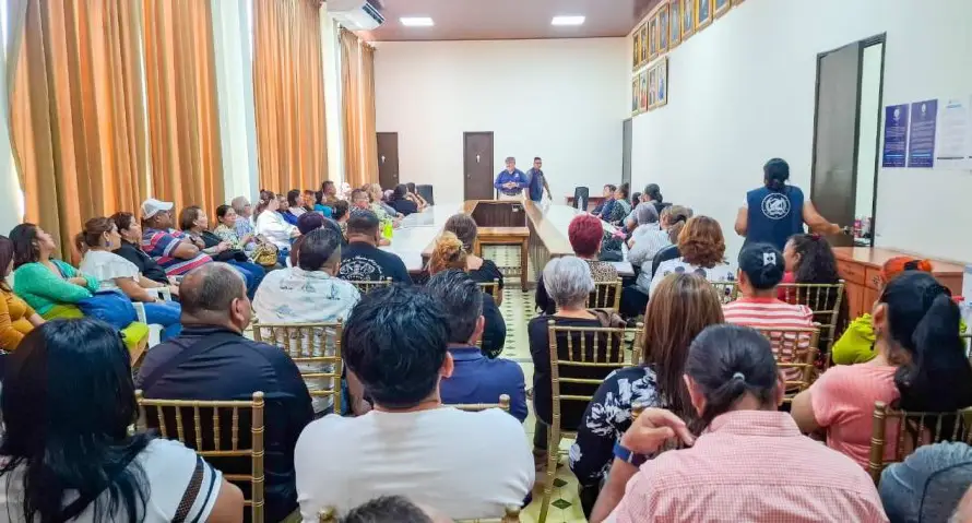 Alcaldía dice que acordó reubicación voluntaria de vendedores y que reordenamiento del Centro Histórico "avanza con paso firme"