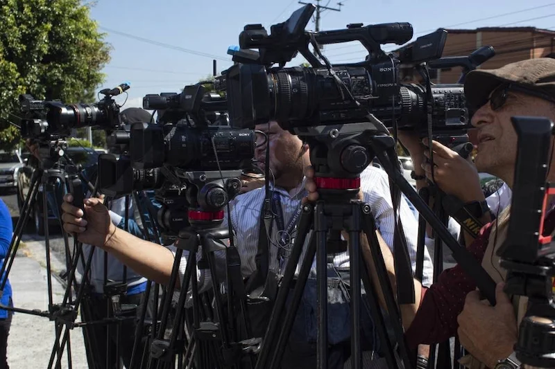 Cierran cuatro radios comunitarias asociadas a ARPAS según la APES