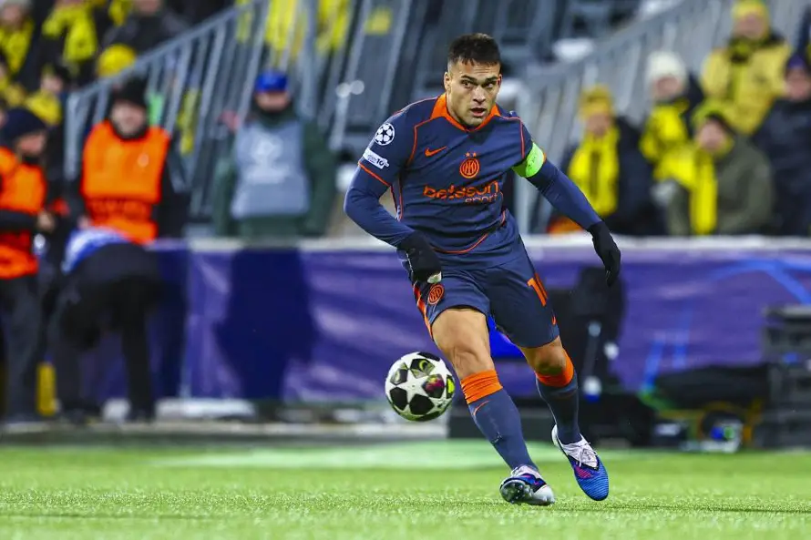 El argentino Lautaro Martínez sufre lesión grave y es baja indefinida para el Inter de Milán