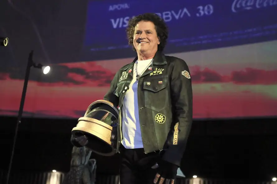 Carlos Vives defiende a inmigrantes y el orgullo hispano en EE.UU.
