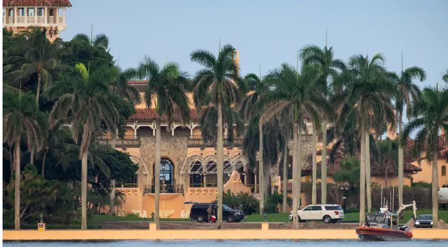 Servicio Secreto de EEUU mata a hombre armado que entró a residencia de Trump en Florida