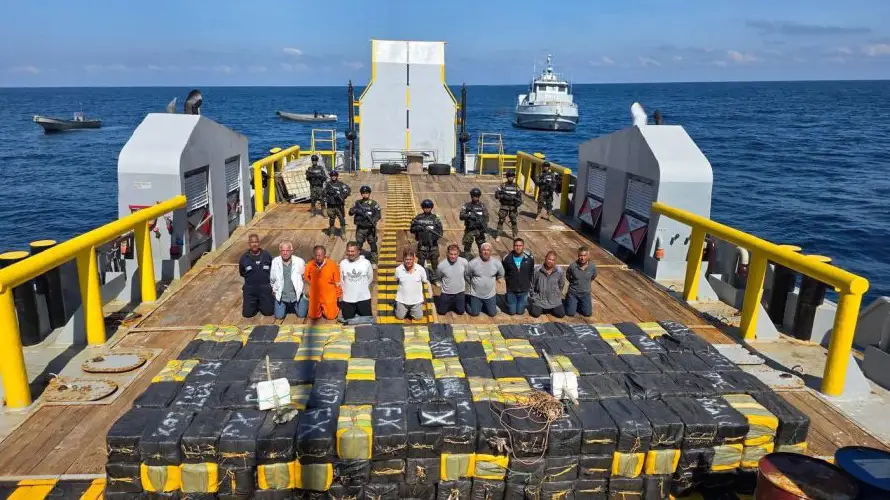 Marina Nacional decomisa más de seis toneladas de droga valoradas en $165 millones