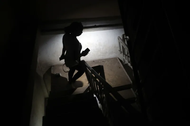 Los apagones diarios asfixian a los cubanos