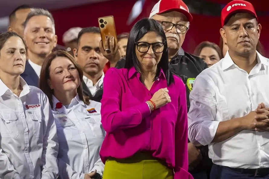 Delcy Rodríguez asegura que 1,046 venezolanos que estaban presos han regresado a sus casas