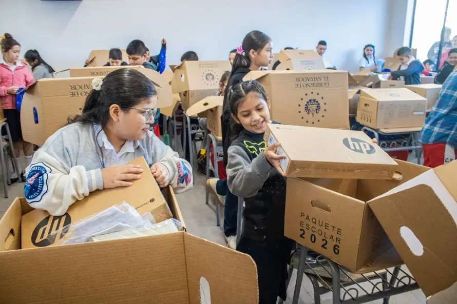 Ministerio de Educación inaugura el año lectivo 2026