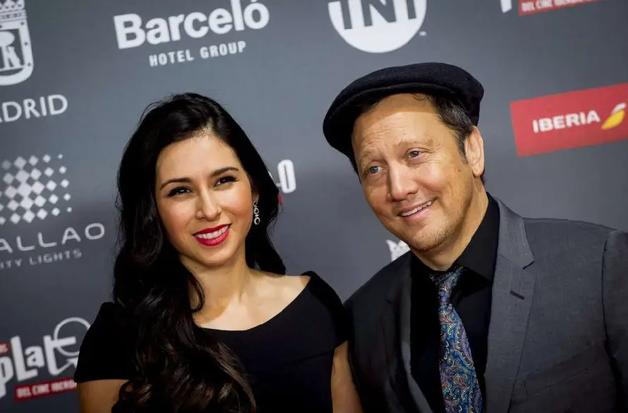 Rob Schneider confirma que visitará El Salvador el próximo mes