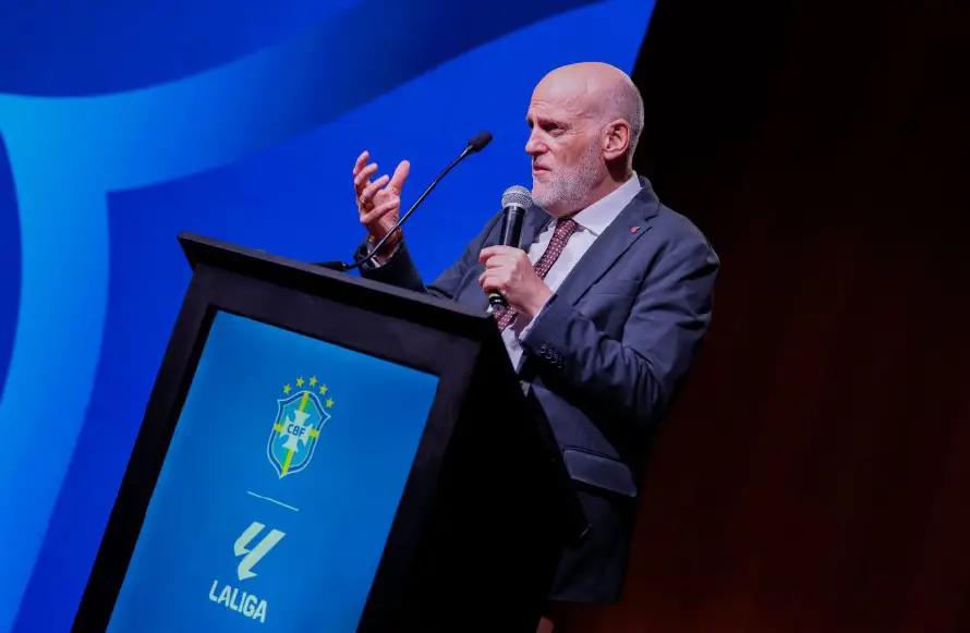 El presidente de la liga española opina que es "de chiste" que el PSG "lidere el 'fair play' financiero"