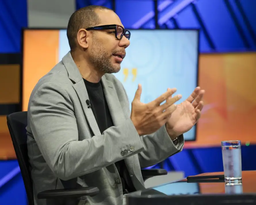 Yamil Bukele afirma que encontró la FESFUT en “total desorden” y proyecta presupuesto de $5 millones