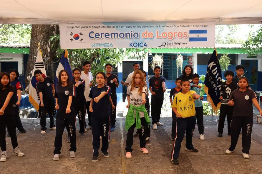 Agencia de Cooperación Internacional de Corea beneficia a más de 188 niños con actividades formativas en San Salvador