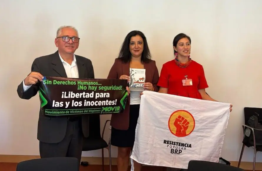 Dos diputados de Alemania están de visita en El Salvador